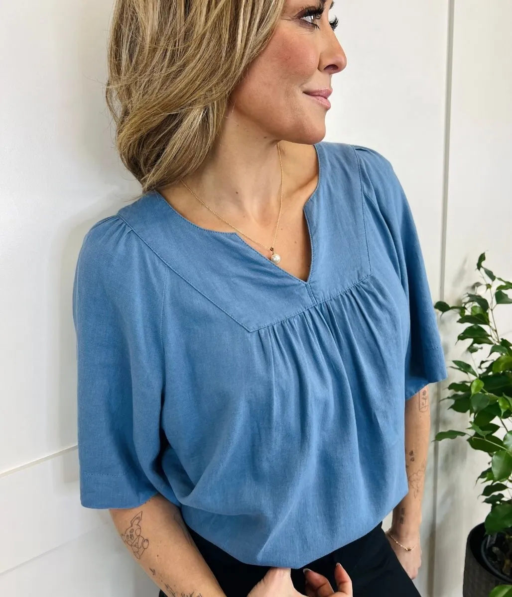 Blue Linen Rich Relaxed Top