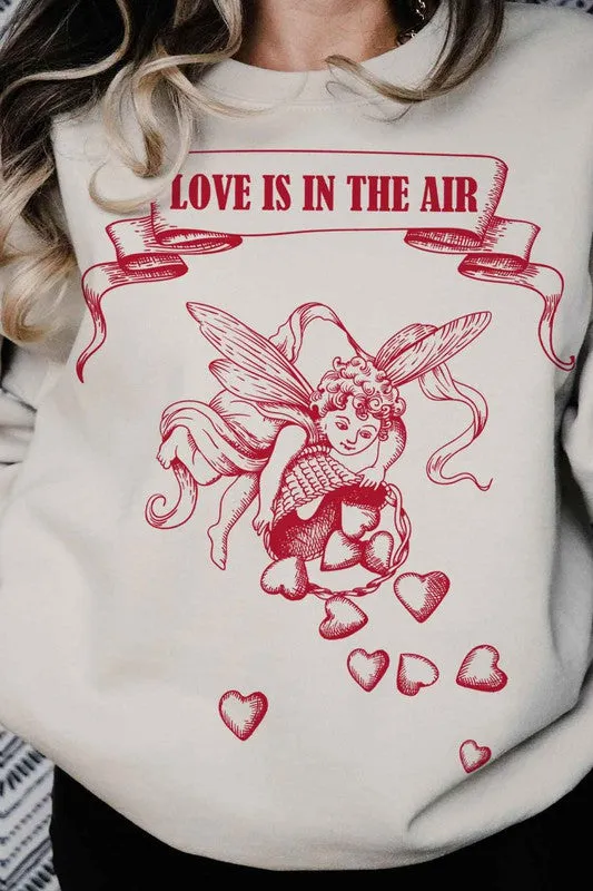 LOVE IS IN THE AIR OVERSIZED SWEATSHIRT