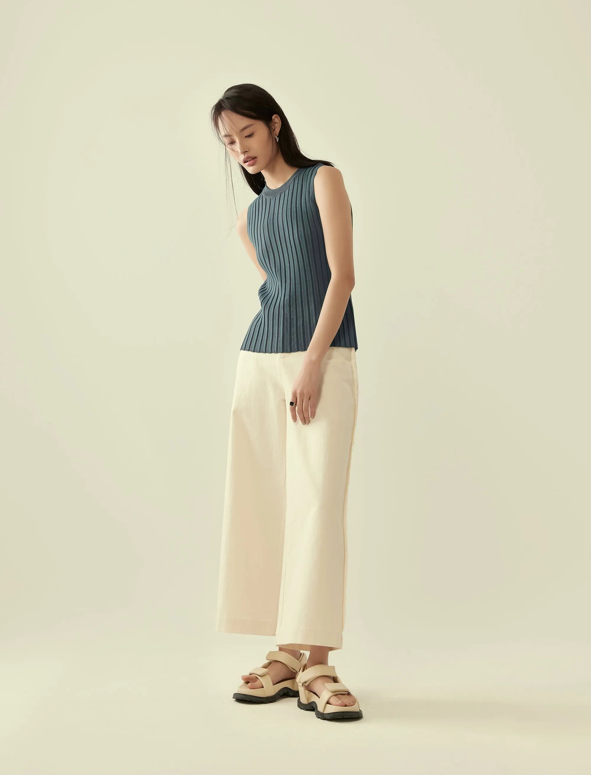 relaxed-fit rib knit vest