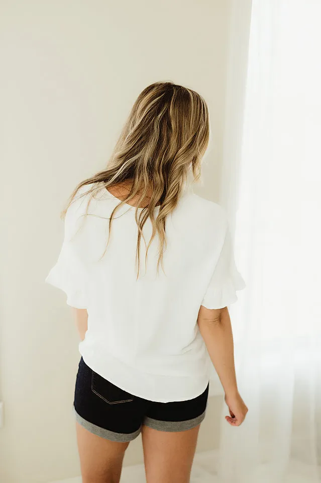 Relaxed Ruffle Sleeve